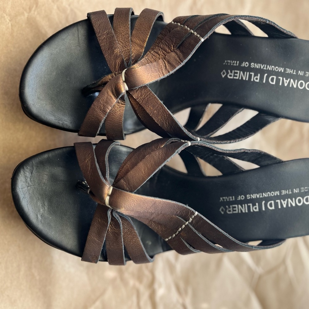 Donald J. Pliner Women's Strappy Metalic Brown Leather Sandals